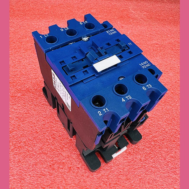 Контактор ПМ12-040150 УХЛ4 В 220В (1з+1р) КЭАЗ