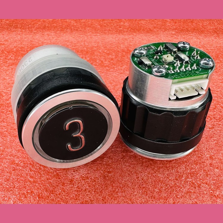 Кнопочный модуль "3" зеленая подсветка D4DUG  WELM-1101 ID:54502536.4 TRP000070 Schindler 7000